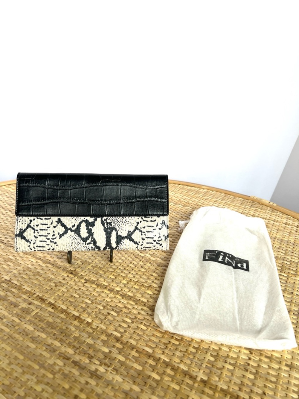 The Find Python Show em Some Skin Wallet Vegan Leather Black Cream Animal NEW